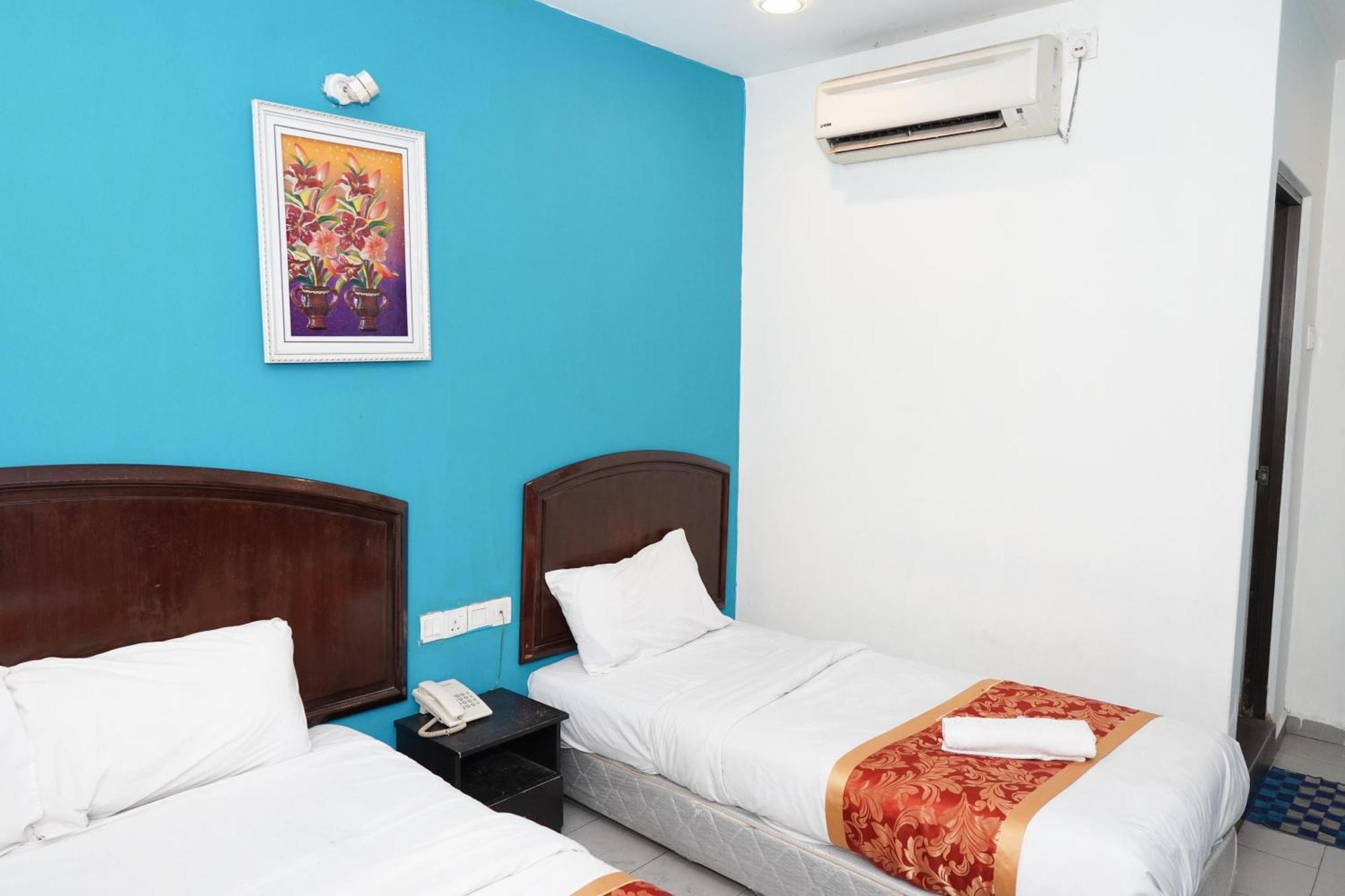 Hotel Shri Putiri Pasir Gudang Ngoại thất bức ảnh