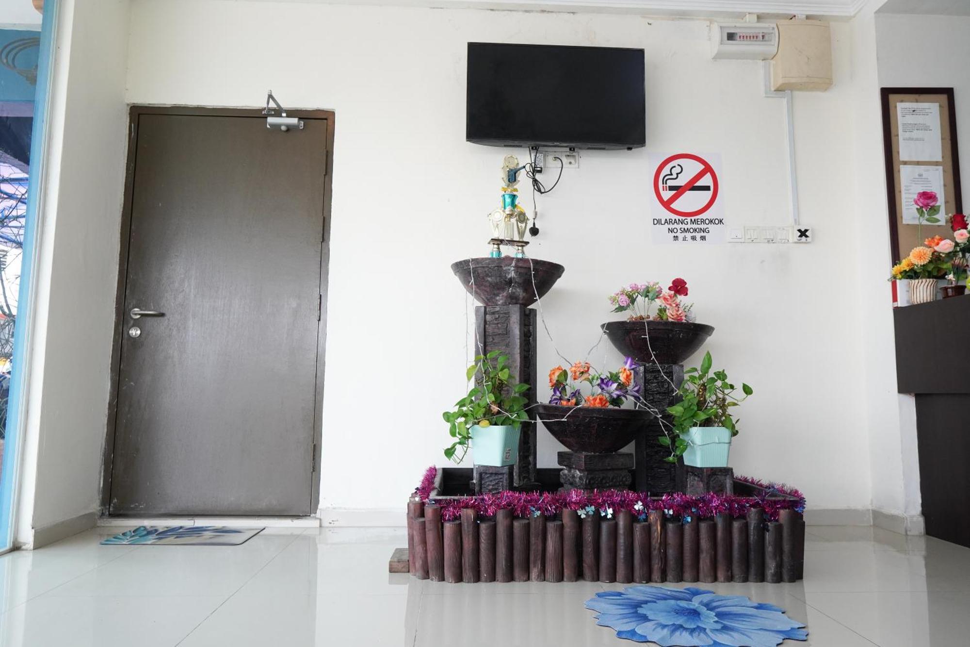 Hotel Shri Putiri Pasir Gudang Ngoại thất bức ảnh